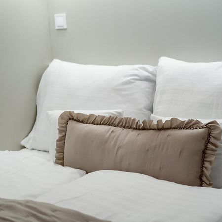 Myflat Wave Olive Apartment Шиофок Экстерьер фото